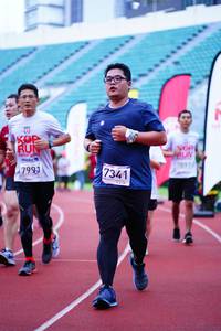 BIB: 7897, 7991, 7341, 
                            <button type="button" onclick="openModal(5906180)" class="btn btn-primary btn-sm float-right btn-popup" data-toggle="modal" data-target=".modal-high-quality">
                        <i class="fas fa-shopping-cart"></i> Add to Cart
                    </button>
                                            <button type="button" onclick="isThisMe(5906180, true)" class="btn btn-success btn-sm float-right btn-popup btn-isme hidden" data-toggle="tooltip" data-placement="bottom" title="นี่คือรูปของคุณใช่ไหม คลิกที่นี่เพื่อเอาเข้าอัลบั้ม">
                        <i class="fas fa-plus"></i> Add to album
                    </button>
                    <button type="button" onclick="isThisMe(5906180, false)" class="btn btn-warning btn-sm float-right btn-popup btn-isnotme hidden">
                        <i class="fas fa-ban"></i> Remove from album
                    </button>