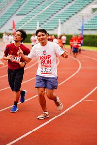 BIB: 952, 2325, 2018
                            <button type="button" onclick="openModal(5945340)" class="btn btn-primary btn-sm float-right btn-popup" data-toggle="modal" data-target=".modal-high-quality">
                        <i class="fas fa-shopping-cart"></i> Add to Cart
                    </button>
                                            <button type="button" onclick="isThisMe(5945340, true)" class="btn btn-success btn-sm float-right btn-popup btn-isme hidden" data-toggle="tooltip" data-placement="bottom" title="นี่คือรูปของคุณใช่ไหม คลิกที่นี่เพื่อเอาเข้าอัลบั้ม">
                        <i class="fas fa-plus"></i> Add to album
                    </button>
                    <button type="button" onclick="isThisMe(5945340, false)" class="btn btn-warning btn-sm float-right btn-popup btn-isnotme hidden">
                        <i class="fas fa-ban"></i> Remove from album
                    </button>