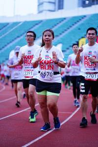 BIB: 3391, 6670, 2701
                            <button type="button" onclick="openModal(5909536)" class="btn btn-primary btn-sm float-right btn-popup" data-toggle="modal" data-target=".modal-high-quality">
                        <i class="fas fa-shopping-cart"></i> Add to Cart
                    </button>
                                            <button type="button" onclick="isThisMe(5909536, true)" class="btn btn-success btn-sm float-right btn-popup btn-isme hidden" data-toggle="tooltip" data-placement="bottom" title="นี่คือรูปของคุณใช่ไหม คลิกที่นี่เพื่อเอาเข้าอัลบั้ม">
                        <i class="fas fa-plus"></i> Add to album
                    </button>
                    <button type="button" onclick="isThisMe(5909536, false)" class="btn btn-warning btn-sm float-right btn-popup btn-isnotme hidden">
                        <i class="fas fa-ban"></i> Remove from album
                    </button>