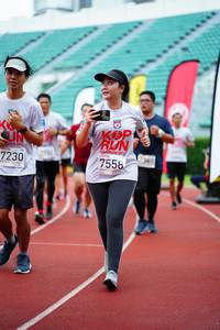 BIB: 241, 201, 7230, 7558
                            <button type="button" onclick="openModal(5906179)" class="btn btn-primary btn-sm float-right btn-popup" data-toggle="modal" data-target=".modal-high-quality">
                        <i class="fas fa-shopping-cart"></i> Add to Cart
                    </button>
                                            <button type="button" onclick="isThisMe(5906179, true)" class="btn btn-success btn-sm float-right btn-popup btn-isme hidden" data-toggle="tooltip" data-placement="bottom" title="นี่คือรูปของคุณใช่ไหม คลิกที่นี่เพื่อเอาเข้าอัลบั้ม">
                        <i class="fas fa-plus"></i> Add to album
                    </button>
                    <button type="button" onclick="isThisMe(5906179, false)" class="btn btn-warning btn-sm float-right btn-popup btn-isnotme hidden">
                        <i class="fas fa-ban"></i> Remove from album
                    </button>