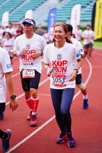 BIB: 201, 105, 1437
                            <button type="button" onclick="openModal(5928450)" class="btn btn-primary btn-sm float-right btn-popup" data-toggle="modal" data-target=".modal-high-quality">
                        <i class="fas fa-shopping-cart"></i> Add to Cart
                    </button>
                                            <button type="button" onclick="isThisMe(5928450, true)" class="btn btn-success btn-sm float-right btn-popup btn-isme hidden" data-toggle="tooltip" data-placement="bottom" title="นี่คือรูปของคุณใช่ไหม คลิกที่นี่เพื่อเอาเข้าอัลบั้ม">
                        <i class="fas fa-plus"></i> Add to album
                    </button>
                    <button type="button" onclick="isThisMe(5928450, false)" class="btn btn-warning btn-sm float-right btn-popup btn-isnotme hidden">
                        <i class="fas fa-ban"></i> Remove from album
                    </button>