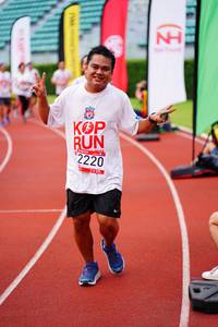 BIB: 2220
                            <button type="button" onclick="openModal(5940400)" class="btn btn-primary btn-sm float-right btn-popup" data-toggle="modal" data-target=".modal-high-quality">
                        <i class="fas fa-shopping-cart"></i> Add to Cart
                    </button>
                                            <button type="button" onclick="isThisMe(5940400, true)" class="btn btn-success btn-sm float-right btn-popup btn-isme hidden" data-toggle="tooltip" data-placement="bottom" title="นี่คือรูปของคุณใช่ไหม คลิกที่นี่เพื่อเอาเข้าอัลบั้ม">
                        <i class="fas fa-plus"></i> Add to album
                    </button>
                    <button type="button" onclick="isThisMe(5940400, false)" class="btn btn-warning btn-sm float-right btn-popup btn-isnotme hidden">
                        <i class="fas fa-ban"></i> Remove from album
                    </button>