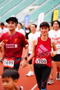 BIB: 1700, 1699
                            <button type="button" onclick="openModal(5940148)" class="btn btn-primary btn-sm float-right btn-popup" data-toggle="modal" data-target=".modal-high-quality">
                        <i class="fas fa-shopping-cart"></i> Add to Cart
                    </button>
                                            <button type="button" onclick="isThisMe(5940148, true)" class="btn btn-success btn-sm float-right btn-popup btn-isme hidden" data-toggle="tooltip" data-placement="bottom" title="นี่คือรูปของคุณใช่ไหม คลิกที่นี่เพื่อเอาเข้าอัลบั้ม">
                        <i class="fas fa-plus"></i> Add to album
                    </button>
                    <button type="button" onclick="isThisMe(5940148, false)" class="btn btn-warning btn-sm float-right btn-popup btn-isnotme hidden">
                        <i class="fas fa-ban"></i> Remove from album
                    </button>