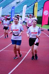 BIB: 6225, 6224
                            <button type="button" onclick="openModal(5914455)" class="btn btn-primary btn-sm float-right btn-popup" data-toggle="modal" data-target=".modal-high-quality">
                        <i class="fas fa-shopping-cart"></i> Add to Cart
                    </button>
                                            <button type="button" onclick="isThisMe(5914455, true)" class="btn btn-success btn-sm float-right btn-popup btn-isme hidden" data-toggle="tooltip" data-placement="bottom" title="นี่คือรูปของคุณใช่ไหม คลิกที่นี่เพื่อเอาเข้าอัลบั้ม">
                        <i class="fas fa-plus"></i> Add to album
                    </button>
                    <button type="button" onclick="isThisMe(5914455, false)" class="btn btn-warning btn-sm float-right btn-popup btn-isnotme hidden">
                        <i class="fas fa-ban"></i> Remove from album
                    </button>