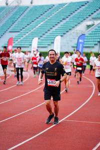 BIB: 4688
                            <button type="button" onclick="openModal(5915983)" class="btn btn-primary btn-sm float-right btn-popup" data-toggle="modal" data-target=".modal-high-quality">
                        <i class="fas fa-shopping-cart"></i> Add to Cart
                    </button>
                                            <button type="button" onclick="isThisMe(5915983, true)" class="btn btn-success btn-sm float-right btn-popup btn-isme hidden" data-toggle="tooltip" data-placement="bottom" title="นี่คือรูปของคุณใช่ไหม คลิกที่นี่เพื่อเอาเข้าอัลบั้ม">
                        <i class="fas fa-plus"></i> Add to album
                    </button>
                    <button type="button" onclick="isThisMe(5915983, false)" class="btn btn-warning btn-sm float-right btn-popup btn-isnotme hidden">
                        <i class="fas fa-ban"></i> Remove from album
                    </button>