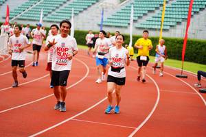 BIB: 2240, 2239
                            <button type="button" onclick="openModal(5946486)" class="btn btn-primary btn-sm float-right btn-popup" data-toggle="modal" data-target=".modal-high-quality">
                        <i class="fas fa-shopping-cart"></i> Add to Cart
                    </button>
                                            <button type="button" onclick="isThisMe(5946486, true)" class="btn btn-success btn-sm float-right btn-popup btn-isme hidden" data-toggle="tooltip" data-placement="bottom" title="นี่คือรูปของคุณใช่ไหม คลิกที่นี่เพื่อเอาเข้าอัลบั้ม">
                        <i class="fas fa-plus"></i> Add to album
                    </button>
                    <button type="button" onclick="isThisMe(5946486, false)" class="btn btn-warning btn-sm float-right btn-popup btn-isnotme hidden">
                        <i class="fas fa-ban"></i> Remove from album
                    </button>