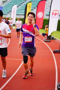 BIB: 2019, 5672
                            <button type="button" onclick="openModal(5941758)" class="btn btn-primary btn-sm float-right btn-popup" data-toggle="modal" data-target=".modal-high-quality">
                        <i class="fas fa-shopping-cart"></i> Add to Cart
                    </button>
                                            <button type="button" onclick="isThisMe(5941758, true)" class="btn btn-success btn-sm float-right btn-popup btn-isme hidden" data-toggle="tooltip" data-placement="bottom" title="นี่คือรูปของคุณใช่ไหม คลิกที่นี่เพื่อเอาเข้าอัลบั้ม">
                        <i class="fas fa-plus"></i> Add to album
                    </button>
                    <button type="button" onclick="isThisMe(5941758, false)" class="btn btn-warning btn-sm float-right btn-popup btn-isnotme hidden">
                        <i class="fas fa-ban"></i> Remove from album
                    </button>