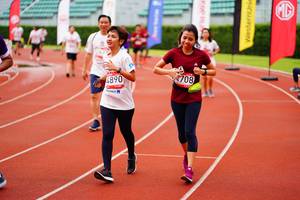 BIB: 4708, 4890
                            <button type="button" onclick="openModal(5947639)" class="btn btn-primary btn-sm float-right btn-popup" data-toggle="modal" data-target=".modal-high-quality">
                        <i class="fas fa-shopping-cart"></i> Add to Cart
                    </button>
                                            <button type="button" onclick="isThisMe(5947639, true)" class="btn btn-success btn-sm float-right btn-popup btn-isme hidden" data-toggle="tooltip" data-placement="bottom" title="นี่คือรูปของคุณใช่ไหม คลิกที่นี่เพื่อเอาเข้าอัลบั้ม">
                        <i class="fas fa-plus"></i> Add to album
                    </button>
                    <button type="button" onclick="isThisMe(5947639, false)" class="btn btn-warning btn-sm float-right btn-popup btn-isnotme hidden">
                        <i class="fas fa-ban"></i> Remove from album
                    </button>