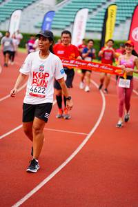 BIB: 4622
                            <button type="button" onclick="openModal(5941436)" class="btn btn-primary btn-sm float-right btn-popup" data-toggle="modal" data-target=".modal-high-quality">
                        <i class="fas fa-shopping-cart"></i> Add to Cart
                    </button>
                                            <button type="button" onclick="isThisMe(5941436, true)" class="btn btn-success btn-sm float-right btn-popup btn-isme hidden" data-toggle="tooltip" data-placement="bottom" title="นี่คือรูปของคุณใช่ไหม คลิกที่นี่เพื่อเอาเข้าอัลบั้ม">
                        <i class="fas fa-plus"></i> Add to album
                    </button>
                    <button type="button" onclick="isThisMe(5941436, false)" class="btn btn-warning btn-sm float-right btn-popup btn-isnotme hidden">
                        <i class="fas fa-ban"></i> Remove from album
                    </button>