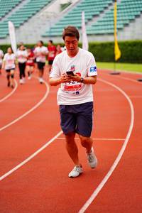 BIB: 201
                            <button type="button" onclick="openModal(5947076)" class="btn btn-primary btn-sm float-right btn-popup" data-toggle="modal" data-target=".modal-high-quality">
                        <i class="fas fa-shopping-cart"></i> Add to Cart
                    </button>
                                            <button type="button" onclick="isThisMe(5947076, true)" class="btn btn-success btn-sm float-right btn-popup btn-isme hidden" data-toggle="tooltip" data-placement="bottom" title="นี่คือรูปของคุณใช่ไหม คลิกที่นี่เพื่อเอาเข้าอัลบั้ม">
                        <i class="fas fa-plus"></i> Add to album
                    </button>
                    <button type="button" onclick="isThisMe(5947076, false)" class="btn btn-warning btn-sm float-right btn-popup btn-isnotme hidden">
                        <i class="fas fa-ban"></i> Remove from album
                    </button>