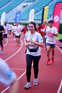 BIB: 624, 8462
                            <button type="button" onclick="openModal(5921111)" class="btn btn-primary btn-sm float-right btn-popup" data-toggle="modal" data-target=".modal-high-quality">
                        <i class="fas fa-shopping-cart"></i> Add to Cart
                    </button>
                                            <button type="button" onclick="isThisMe(5921111, true)" class="btn btn-success btn-sm float-right btn-popup btn-isme hidden" data-toggle="tooltip" data-placement="bottom" title="นี่คือรูปของคุณใช่ไหม คลิกที่นี่เพื่อเอาเข้าอัลบั้ม">
                        <i class="fas fa-plus"></i> Add to album
                    </button>
                    <button type="button" onclick="isThisMe(5921111, false)" class="btn btn-warning btn-sm float-right btn-popup btn-isnotme hidden">
                        <i class="fas fa-ban"></i> Remove from album
                    </button>