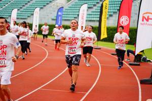 BIB: 854, 2764
                            <button type="button" onclick="openModal(5948147)" class="btn btn-primary btn-sm float-right btn-popup" data-toggle="modal" data-target=".modal-high-quality">
                        <i class="fas fa-shopping-cart"></i> Add to Cart
                    </button>
                                            <button type="button" onclick="isThisMe(5948147, true)" class="btn btn-success btn-sm float-right btn-popup btn-isme hidden" data-toggle="tooltip" data-placement="bottom" title="นี่คือรูปของคุณใช่ไหม คลิกที่นี่เพื่อเอาเข้าอัลบั้ม">
                        <i class="fas fa-plus"></i> Add to album
                    </button>
                    <button type="button" onclick="isThisMe(5948147, false)" class="btn btn-warning btn-sm float-right btn-popup btn-isnotme hidden">
                        <i class="fas fa-ban"></i> Remove from album
                    </button>