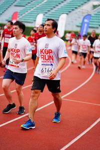 BIB: 2019, 6166
                            <button type="button" onclick="openModal(5926432)" class="btn btn-primary btn-sm float-right btn-popup" data-toggle="modal" data-target=".modal-high-quality">
                        <i class="fas fa-shopping-cart"></i> Add to Cart
                    </button>
                                            <button type="button" onclick="isThisMe(5926432, true)" class="btn btn-success btn-sm float-right btn-popup btn-isme hidden" data-toggle="tooltip" data-placement="bottom" title="นี่คือรูปของคุณใช่ไหม คลิกที่นี่เพื่อเอาเข้าอัลบั้ม">
                        <i class="fas fa-plus"></i> Add to album
                    </button>
                    <button type="button" onclick="isThisMe(5926432, false)" class="btn btn-warning btn-sm float-right btn-popup btn-isnotme hidden">
                        <i class="fas fa-ban"></i> Remove from album
                    </button>