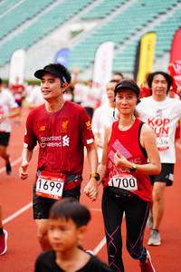 BIB: 700, 1699
                            <button type="button" onclick="openModal(5940109)" class="btn btn-primary btn-sm float-right btn-popup" data-toggle="modal" data-target=".modal-high-quality">
                        <i class="fas fa-shopping-cart"></i> Add to Cart
                    </button>
                                            <button type="button" onclick="isThisMe(5940109, true)" class="btn btn-success btn-sm float-right btn-popup btn-isme hidden" data-toggle="tooltip" data-placement="bottom" title="นี่คือรูปของคุณใช่ไหม คลิกที่นี่เพื่อเอาเข้าอัลบั้ม">
                        <i class="fas fa-plus"></i> Add to album
                    </button>
                    <button type="button" onclick="isThisMe(5940109, false)" class="btn btn-warning btn-sm float-right btn-popup btn-isnotme hidden">
                        <i class="fas fa-ban"></i> Remove from album
                    </button>