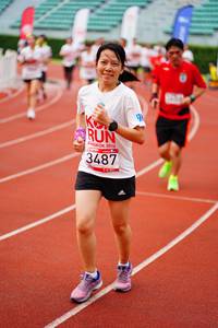 BIB: 2019, 3487
                            <button type="button" onclick="openModal(5940376)" class="btn btn-primary btn-sm float-right btn-popup" data-toggle="modal" data-target=".modal-high-quality">
                        <i class="fas fa-shopping-cart"></i> Add to Cart
                    </button>
                                            <button type="button" onclick="isThisMe(5940376, true)" class="btn btn-success btn-sm float-right btn-popup btn-isme hidden" data-toggle="tooltip" data-placement="bottom" title="นี่คือรูปของคุณใช่ไหม คลิกที่นี่เพื่อเอาเข้าอัลบั้ม">
                        <i class="fas fa-plus"></i> Add to album
                    </button>
                    <button type="button" onclick="isThisMe(5940376, false)" class="btn btn-warning btn-sm float-right btn-popup btn-isnotme hidden">
                        <i class="fas fa-ban"></i> Remove from album
                    </button>