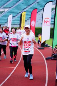 BIB: 3966, 8518
                            <button type="button" onclick="openModal(5916234)" class="btn btn-primary btn-sm float-right btn-popup" data-toggle="modal" data-target=".modal-high-quality">
                        <i class="fas fa-shopping-cart"></i> Add to Cart
                    </button>
                                            <button type="button" onclick="isThisMe(5916234, true)" class="btn btn-success btn-sm float-right btn-popup btn-isme hidden" data-toggle="tooltip" data-placement="bottom" title="นี่คือรูปของคุณใช่ไหม คลิกที่นี่เพื่อเอาเข้าอัลบั้ม">
                        <i class="fas fa-plus"></i> Add to album
                    </button>
                    <button type="button" onclick="isThisMe(5916234, false)" class="btn btn-warning btn-sm float-right btn-popup btn-isnotme hidden">
                        <i class="fas fa-ban"></i> Remove from album
                    </button>