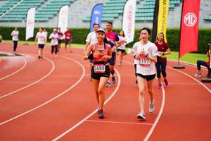 BIB: 1197, 5688
                            <button type="button" onclick="openModal(5947481)" class="btn btn-primary btn-sm float-right btn-popup" data-toggle="modal" data-target=".modal-high-quality">
                        <i class="fas fa-shopping-cart"></i> Add to Cart
                    </button>
                                            <button type="button" onclick="isThisMe(5947481, true)" class="btn btn-success btn-sm float-right btn-popup btn-isme hidden" data-toggle="tooltip" data-placement="bottom" title="นี่คือรูปของคุณใช่ไหม คลิกที่นี่เพื่อเอาเข้าอัลบั้ม">
                        <i class="fas fa-plus"></i> Add to album
                    </button>
                    <button type="button" onclick="isThisMe(5947481, false)" class="btn btn-warning btn-sm float-right btn-popup btn-isnotme hidden">
                        <i class="fas fa-ban"></i> Remove from album
                    </button>