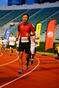 BIB: 6562
                            <button type="button" onclick="openModal(5905699)" class="btn btn-primary btn-sm float-right btn-popup" data-toggle="modal" data-target=".modal-high-quality">
                        <i class="fas fa-shopping-cart"></i> Add to Cart
                    </button>
                                            <button type="button" onclick="isThisMe(5905699, true)" class="btn btn-success btn-sm float-right btn-popup btn-isme hidden" data-toggle="tooltip" data-placement="bottom" title="นี่คือรูปของคุณใช่ไหม คลิกที่นี่เพื่อเอาเข้าอัลบั้ม">
                        <i class="fas fa-plus"></i> Add to album
                    </button>
                    <button type="button" onclick="isThisMe(5905699, false)" class="btn btn-warning btn-sm float-right btn-popup btn-isnotme hidden">
                        <i class="fas fa-ban"></i> Remove from album
                    </button>