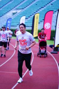 BIB: 201, 7056
                            <button type="button" onclick="openModal(5919053)" class="btn btn-primary btn-sm float-right btn-popup" data-toggle="modal" data-target=".modal-high-quality">
                        <i class="fas fa-shopping-cart"></i> Add to Cart
                    </button>
                                            <button type="button" onclick="isThisMe(5919053, true)" class="btn btn-success btn-sm float-right btn-popup btn-isme hidden" data-toggle="tooltip" data-placement="bottom" title="นี่คือรูปของคุณใช่ไหม คลิกที่นี่เพื่อเอาเข้าอัลบั้ม">
                        <i class="fas fa-plus"></i> Add to album
                    </button>
                    <button type="button" onclick="isThisMe(5919053, false)" class="btn btn-warning btn-sm float-right btn-popup btn-isnotme hidden">
                        <i class="fas fa-ban"></i> Remove from album
                    </button>