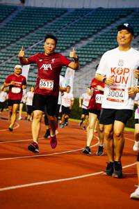 BIB: 3617, 3004
                            <button type="button" onclick="openModal(5901957)" class="btn btn-primary btn-sm float-right btn-popup" data-toggle="modal" data-target=".modal-high-quality">
                        <i class="fas fa-shopping-cart"></i> Add to Cart
                    </button>
                                            <button type="button" onclick="isThisMe(5901957, true)" class="btn btn-success btn-sm float-right btn-popup btn-isme hidden" data-toggle="tooltip" data-placement="bottom" title="นี่คือรูปของคุณใช่ไหม คลิกที่นี่เพื่อเอาเข้าอัลบั้ม">
                        <i class="fas fa-plus"></i> Add to album
                    </button>
                    <button type="button" onclick="isThisMe(5901957, false)" class="btn btn-warning btn-sm float-right btn-popup btn-isnotme hidden">
                        <i class="fas fa-ban"></i> Remove from album
                    </button>