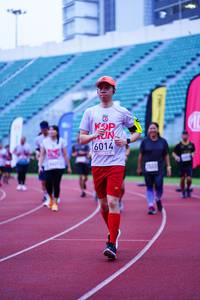 BIB: 6014
                            <button type="button" onclick="openModal(5907358)" class="btn btn-primary btn-sm float-right btn-popup" data-toggle="modal" data-target=".modal-high-quality">
                        <i class="fas fa-shopping-cart"></i> Add to Cart
                    </button>
                                            <button type="button" onclick="isThisMe(5907358, true)" class="btn btn-success btn-sm float-right btn-popup btn-isme hidden" data-toggle="tooltip" data-placement="bottom" title="นี่คือรูปของคุณใช่ไหม คลิกที่นี่เพื่อเอาเข้าอัลบั้ม">
                        <i class="fas fa-plus"></i> Add to album
                    </button>
                    <button type="button" onclick="isThisMe(5907358, false)" class="btn btn-warning btn-sm float-right btn-popup btn-isnotme hidden">
                        <i class="fas fa-ban"></i> Remove from album
                    </button>