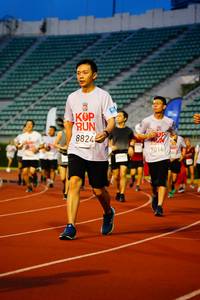 BIB: 8824, 7016
                            <button type="button" onclick="openModal(5904804)" class="btn btn-primary btn-sm float-right btn-popup" data-toggle="modal" data-target=".modal-high-quality">
                        <i class="fas fa-shopping-cart"></i> Add to Cart
                    </button>
                                            <button type="button" onclick="isThisMe(5904804, true)" class="btn btn-success btn-sm float-right btn-popup btn-isme hidden" data-toggle="tooltip" data-placement="bottom" title="นี่คือรูปของคุณใช่ไหม คลิกที่นี่เพื่อเอาเข้าอัลบั้ม">
                        <i class="fas fa-plus"></i> Add to album
                    </button>
                    <button type="button" onclick="isThisMe(5904804, false)" class="btn btn-warning btn-sm float-right btn-popup btn-isnotme hidden">
                        <i class="fas fa-ban"></i> Remove from album
                    </button>