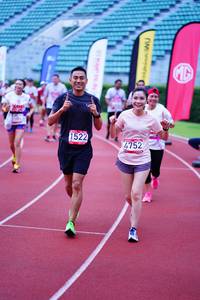 BIB: 1522, 4752
                            <button type="button" onclick="openModal(5916718)" class="btn btn-primary btn-sm float-right btn-popup" data-toggle="modal" data-target=".modal-high-quality">
                        <i class="fas fa-shopping-cart"></i> Add to Cart
                    </button>
                                            <button type="button" onclick="isThisMe(5916718, true)" class="btn btn-success btn-sm float-right btn-popup btn-isme hidden" data-toggle="tooltip" data-placement="bottom" title="นี่คือรูปของคุณใช่ไหม คลิกที่นี่เพื่อเอาเข้าอัลบั้ม">
                        <i class="fas fa-plus"></i> Add to album
                    </button>
                    <button type="button" onclick="isThisMe(5916718, false)" class="btn btn-warning btn-sm float-right btn-popup btn-isnotme hidden">
                        <i class="fas fa-ban"></i> Remove from album
                    </button>