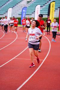 BIB: 8763
                            <button type="button" onclick="openModal(5927526)" class="btn btn-primary btn-sm float-right btn-popup" data-toggle="modal" data-target=".modal-high-quality">
                        <i class="fas fa-shopping-cart"></i> Add to Cart
                    </button>
                                            <button type="button" onclick="isThisMe(5927526, true)" class="btn btn-success btn-sm float-right btn-popup btn-isme hidden" data-toggle="tooltip" data-placement="bottom" title="นี่คือรูปของคุณใช่ไหม คลิกที่นี่เพื่อเอาเข้าอัลบั้ม">
                        <i class="fas fa-plus"></i> Add to album
                    </button>
                    <button type="button" onclick="isThisMe(5927526, false)" class="btn btn-warning btn-sm float-right btn-popup btn-isnotme hidden">
                        <i class="fas fa-ban"></i> Remove from album
                    </button>