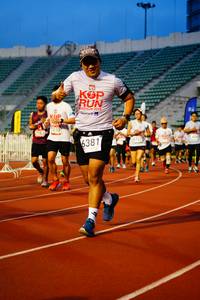 BIB: 038, 183, 6381
                            <button type="button" onclick="openModal(5905426)" class="btn btn-primary btn-sm float-right btn-popup" data-toggle="modal" data-target=".modal-high-quality">
                        <i class="fas fa-shopping-cart"></i> Add to Cart
                    </button>
                                            <button type="button" onclick="isThisMe(5905426, true)" class="btn btn-success btn-sm float-right btn-popup btn-isme hidden" data-toggle="tooltip" data-placement="bottom" title="นี่คือรูปของคุณใช่ไหม คลิกที่นี่เพื่อเอาเข้าอัลบั้ม">
                        <i class="fas fa-plus"></i> Add to album
                    </button>
                    <button type="button" onclick="isThisMe(5905426, false)" class="btn btn-warning btn-sm float-right btn-popup btn-isnotme hidden">
                        <i class="fas fa-ban"></i> Remove from album
                    </button>