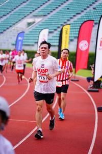 BIB: 2761, 702
                            <button type="button" onclick="openModal(5921211)" class="btn btn-primary btn-sm float-right btn-popup" data-toggle="modal" data-target=".modal-high-quality">
                        <i class="fas fa-shopping-cart"></i> Add to Cart
                    </button>
                                            <button type="button" onclick="isThisMe(5921211, true)" class="btn btn-success btn-sm float-right btn-popup btn-isme hidden" data-toggle="tooltip" data-placement="bottom" title="นี่คือรูปของคุณใช่ไหม คลิกที่นี่เพื่อเอาเข้าอัลบั้ม">
                        <i class="fas fa-plus"></i> Add to album
                    </button>
                    <button type="button" onclick="isThisMe(5921211, false)" class="btn btn-warning btn-sm float-right btn-popup btn-isnotme hidden">
                        <i class="fas fa-ban"></i> Remove from album
                    </button>