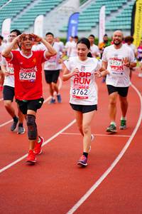 BIB: 4957, 5294, 3762, 250
                            <button type="button" onclick="openModal(5939767)" class="btn btn-primary btn-sm float-right btn-popup" data-toggle="modal" data-target=".modal-high-quality">
                        <i class="fas fa-shopping-cart"></i> Add to Cart
                    </button>
                                            <button type="button" onclick="isThisMe(5939767, true)" class="btn btn-success btn-sm float-right btn-popup btn-isme hidden" data-toggle="tooltip" data-placement="bottom" title="นี่คือรูปของคุณใช่ไหม คลิกที่นี่เพื่อเอาเข้าอัลบั้ม">
                        <i class="fas fa-plus"></i> Add to album
                    </button>
                    <button type="button" onclick="isThisMe(5939767, false)" class="btn btn-warning btn-sm float-right btn-popup btn-isnotme hidden">
                        <i class="fas fa-ban"></i> Remove from album
                    </button>