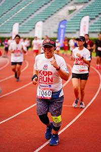 BIB: 348, 201, 1060
                            <button type="button" onclick="openModal(5940467)" class="btn btn-primary btn-sm float-right btn-popup" data-toggle="modal" data-target=".modal-high-quality">
                        <i class="fas fa-shopping-cart"></i> Add to Cart
                    </button>
                                            <button type="button" onclick="isThisMe(5940467, true)" class="btn btn-success btn-sm float-right btn-popup btn-isme hidden" data-toggle="tooltip" data-placement="bottom" title="นี่คือรูปของคุณใช่ไหม คลิกที่นี่เพื่อเอาเข้าอัลบั้ม">
                        <i class="fas fa-plus"></i> Add to album
                    </button>
                    <button type="button" onclick="isThisMe(5940467, false)" class="btn btn-warning btn-sm float-right btn-popup btn-isnotme hidden">
                        <i class="fas fa-ban"></i> Remove from album
                    </button>