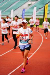 BIB: 2321
                            <button type="button" onclick="openModal(5942798)" class="btn btn-primary btn-sm float-right btn-popup" data-toggle="modal" data-target=".modal-high-quality">
                        <i class="fas fa-shopping-cart"></i> Add to Cart
                    </button>
                                            <button type="button" onclick="isThisMe(5942798, true)" class="btn btn-success btn-sm float-right btn-popup btn-isme hidden" data-toggle="tooltip" data-placement="bottom" title="นี่คือรูปของคุณใช่ไหม คลิกที่นี่เพื่อเอาเข้าอัลบั้ม">
                        <i class="fas fa-plus"></i> Add to album
                    </button>
                    <button type="button" onclick="isThisMe(5942798, false)" class="btn btn-warning btn-sm float-right btn-popup btn-isnotme hidden">
                        <i class="fas fa-ban"></i> Remove from album
                    </button>