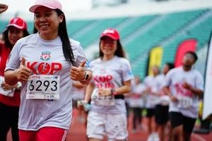 BIB: 6293
                            <button type="button" onclick="openModal(5907692)" class="btn btn-primary btn-sm float-right btn-popup" data-toggle="modal" data-target=".modal-high-quality">
                        <i class="fas fa-shopping-cart"></i> Add to Cart
                    </button>
                                            <button type="button" onclick="isThisMe(5907692, true)" class="btn btn-success btn-sm float-right btn-popup btn-isme hidden" data-toggle="tooltip" data-placement="bottom" title="นี่คือรูปของคุณใช่ไหม คลิกที่นี่เพื่อเอาเข้าอัลบั้ม">
                        <i class="fas fa-plus"></i> Add to album
                    </button>
                    <button type="button" onclick="isThisMe(5907692, false)" class="btn btn-warning btn-sm float-right btn-popup btn-isnotme hidden">
                        <i class="fas fa-ban"></i> Remove from album
                    </button>