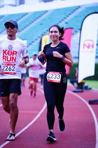 BIB: 2262, 4233
                            <button type="button" onclick="openModal(5906117)" class="btn btn-primary btn-sm float-right btn-popup" data-toggle="modal" data-target=".modal-high-quality">
                        <i class="fas fa-shopping-cart"></i> Add to Cart
                    </button>
                                            <button type="button" onclick="isThisMe(5906117, true)" class="btn btn-success btn-sm float-right btn-popup btn-isme hidden" data-toggle="tooltip" data-placement="bottom" title="นี่คือรูปของคุณใช่ไหม คลิกที่นี่เพื่อเอาเข้าอัลบั้ม">
                        <i class="fas fa-plus"></i> Add to album
                    </button>
                    <button type="button" onclick="isThisMe(5906117, false)" class="btn btn-warning btn-sm float-right btn-popup btn-isnotme hidden">
                        <i class="fas fa-ban"></i> Remove from album
                    </button>