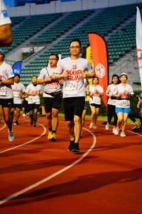 BIB: 8724, 7345
                            <button type="button" onclick="openModal(5905061)" class="btn btn-primary btn-sm float-right btn-popup" data-toggle="modal" data-target=".modal-high-quality">
                        <i class="fas fa-shopping-cart"></i> Add to Cart
                    </button>
                                            <button type="button" onclick="isThisMe(5905061, true)" class="btn btn-success btn-sm float-right btn-popup btn-isme hidden" data-toggle="tooltip" data-placement="bottom" title="นี่คือรูปของคุณใช่ไหม คลิกที่นี่เพื่อเอาเข้าอัลบั้ม">
                        <i class="fas fa-plus"></i> Add to album
                    </button>
                    <button type="button" onclick="isThisMe(5905061, false)" class="btn btn-warning btn-sm float-right btn-popup btn-isnotme hidden">
                        <i class="fas fa-ban"></i> Remove from album
                    </button>