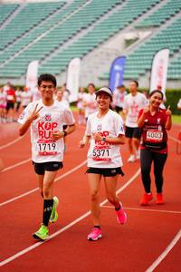 BIB: 4003, 1719, 5371
                            <button type="button" onclick="openModal(5942044)" class="btn btn-primary btn-sm float-right btn-popup" data-toggle="modal" data-target=".modal-high-quality">
                        <i class="fas fa-shopping-cart"></i> Add to Cart
                    </button>
                                            <button type="button" onclick="isThisMe(5942044, true)" class="btn btn-success btn-sm float-right btn-popup btn-isme hidden" data-toggle="tooltip" data-placement="bottom" title="นี่คือรูปของคุณใช่ไหม คลิกที่นี่เพื่อเอาเข้าอัลบั้ม">
                        <i class="fas fa-plus"></i> Add to album
                    </button>
                    <button type="button" onclick="isThisMe(5942044, false)" class="btn btn-warning btn-sm float-right btn-popup btn-isnotme hidden">
                        <i class="fas fa-ban"></i> Remove from album
                    </button>