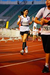 BIB: 7110, 6233
                            <button type="button" onclick="openModal(5905753)" class="btn btn-primary btn-sm float-right btn-popup" data-toggle="modal" data-target=".modal-high-quality">
                        <i class="fas fa-shopping-cart"></i> Add to Cart
                    </button>
                                            <button type="button" onclick="isThisMe(5905753, true)" class="btn btn-success btn-sm float-right btn-popup btn-isme hidden" data-toggle="tooltip" data-placement="bottom" title="นี่คือรูปของคุณใช่ไหม คลิกที่นี่เพื่อเอาเข้าอัลบั้ม">
                        <i class="fas fa-plus"></i> Add to album
                    </button>
                    <button type="button" onclick="isThisMe(5905753, false)" class="btn btn-warning btn-sm float-right btn-popup btn-isnotme hidden">
                        <i class="fas fa-ban"></i> Remove from album
                    </button>