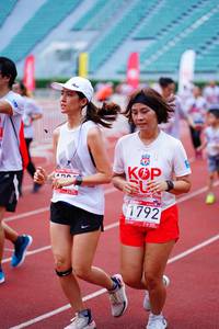 BIB: 1792
                            <button type="button" onclick="openModal(5910724)" class="btn btn-primary btn-sm float-right btn-popup" data-toggle="modal" data-target=".modal-high-quality">
                        <i class="fas fa-shopping-cart"></i> Add to Cart
                    </button>
                                            <button type="button" onclick="isThisMe(5910724, true)" class="btn btn-success btn-sm float-right btn-popup btn-isme hidden" data-toggle="tooltip" data-placement="bottom" title="นี่คือรูปของคุณใช่ไหม คลิกที่นี่เพื่อเอาเข้าอัลบั้ม">
                        <i class="fas fa-plus"></i> Add to album
                    </button>
                    <button type="button" onclick="isThisMe(5910724, false)" class="btn btn-warning btn-sm float-right btn-popup btn-isnotme hidden">
                        <i class="fas fa-ban"></i> Remove from album
                    </button>