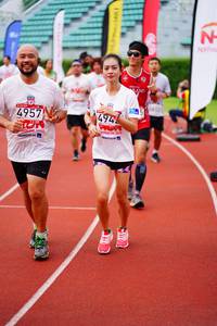 BIB: 4957, 494, 101
                            <button type="button" onclick="openModal(5939774)" class="btn btn-primary btn-sm float-right btn-popup" data-toggle="modal" data-target=".modal-high-quality">
                        <i class="fas fa-shopping-cart"></i> Add to Cart
                    </button>
                                            <button type="button" onclick="isThisMe(5939774, true)" class="btn btn-success btn-sm float-right btn-popup btn-isme hidden" data-toggle="tooltip" data-placement="bottom" title="นี่คือรูปของคุณใช่ไหม คลิกที่นี่เพื่อเอาเข้าอัลบั้ม">
                        <i class="fas fa-plus"></i> Add to album
                    </button>
                    <button type="button" onclick="isThisMe(5939774, false)" class="btn btn-warning btn-sm float-right btn-popup btn-isnotme hidden">
                        <i class="fas fa-ban"></i> Remove from album
                    </button>