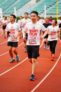 BIB: 1918, 24849, 5390
                            <button type="button" onclick="openModal(5946727)" class="btn btn-primary btn-sm float-right btn-popup" data-toggle="modal" data-target=".modal-high-quality">
                        <i class="fas fa-shopping-cart"></i> Add to Cart
                    </button>
                                            <button type="button" onclick="isThisMe(5946727, true)" class="btn btn-success btn-sm float-right btn-popup btn-isme hidden" data-toggle="tooltip" data-placement="bottom" title="นี่คือรูปของคุณใช่ไหม คลิกที่นี่เพื่อเอาเข้าอัลบั้ม">
                        <i class="fas fa-plus"></i> Add to album
                    </button>
                    <button type="button" onclick="isThisMe(5946727, false)" class="btn btn-warning btn-sm float-right btn-popup btn-isnotme hidden">
                        <i class="fas fa-ban"></i> Remove from album
                    </button>