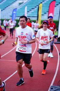 BIB: 119, 2956
                            <button type="button" onclick="openModal(5923742)" class="btn btn-primary btn-sm float-right btn-popup" data-toggle="modal" data-target=".modal-high-quality">
                        <i class="fas fa-shopping-cart"></i> Add to Cart
                    </button>
                                            <button type="button" onclick="isThisMe(5923742, true)" class="btn btn-success btn-sm float-right btn-popup btn-isme hidden" data-toggle="tooltip" data-placement="bottom" title="นี่คือรูปของคุณใช่ไหม คลิกที่นี่เพื่อเอาเข้าอัลบั้ม">
                        <i class="fas fa-plus"></i> Add to album
                    </button>
                    <button type="button" onclick="isThisMe(5923742, false)" class="btn btn-warning btn-sm float-right btn-popup btn-isnotme hidden">
                        <i class="fas fa-ban"></i> Remove from album
                    </button>