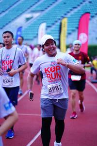 BIB: 6245, 201, 8982
                            <button type="button" onclick="openModal(5910618)" class="btn btn-primary btn-sm float-right btn-popup" data-toggle="modal" data-target=".modal-high-quality">
                        <i class="fas fa-shopping-cart"></i> Add to Cart
                    </button>
                                            <button type="button" onclick="isThisMe(5910618, true)" class="btn btn-success btn-sm float-right btn-popup btn-isme hidden" data-toggle="tooltip" data-placement="bottom" title="นี่คือรูปของคุณใช่ไหม คลิกที่นี่เพื่อเอาเข้าอัลบั้ม">
                        <i class="fas fa-plus"></i> Add to album
                    </button>
                    <button type="button" onclick="isThisMe(5910618, false)" class="btn btn-warning btn-sm float-right btn-popup btn-isnotme hidden">
                        <i class="fas fa-ban"></i> Remove from album
                    </button>