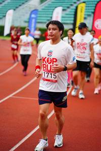 BIB: 1715
                            <button type="button" onclick="openModal(5940346)" class="btn btn-primary btn-sm float-right btn-popup" data-toggle="modal" data-target=".modal-high-quality">
                        <i class="fas fa-shopping-cart"></i> Add to Cart
                    </button>
                                            <button type="button" onclick="isThisMe(5940346, true)" class="btn btn-success btn-sm float-right btn-popup btn-isme hidden" data-toggle="tooltip" data-placement="bottom" title="นี่คือรูปของคุณใช่ไหม คลิกที่นี่เพื่อเอาเข้าอัลบั้ม">
                        <i class="fas fa-plus"></i> Add to album
                    </button>
                    <button type="button" onclick="isThisMe(5940346, false)" class="btn btn-warning btn-sm float-right btn-popup btn-isnotme hidden">
                        <i class="fas fa-ban"></i> Remove from album
                    </button>