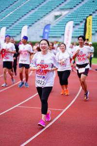 BIB: 2019, 6023
                            <button type="button" onclick="openModal(5916123)" class="btn btn-primary btn-sm float-right btn-popup" data-toggle="modal" data-target=".modal-high-quality">
                        <i class="fas fa-shopping-cart"></i> Add to Cart
                    </button>
                                            <button type="button" onclick="isThisMe(5916123, true)" class="btn btn-success btn-sm float-right btn-popup btn-isme hidden" data-toggle="tooltip" data-placement="bottom" title="นี่คือรูปของคุณใช่ไหม คลิกที่นี่เพื่อเอาเข้าอัลบั้ม">
                        <i class="fas fa-plus"></i> Add to album
                    </button>
                    <button type="button" onclick="isThisMe(5916123, false)" class="btn btn-warning btn-sm float-right btn-popup btn-isnotme hidden">
                        <i class="fas fa-ban"></i> Remove from album
                    </button>