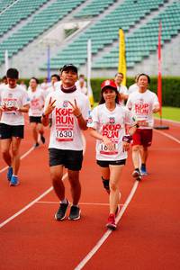 BIB: 220, 1630, 161
                            <button type="button" onclick="openModal(5943299)" class="btn btn-primary btn-sm float-right btn-popup" data-toggle="modal" data-target=".modal-high-quality">
                        <i class="fas fa-shopping-cart"></i> Add to Cart
                    </button>
                                            <button type="button" onclick="isThisMe(5943299, true)" class="btn btn-success btn-sm float-right btn-popup btn-isme hidden" data-toggle="tooltip" data-placement="bottom" title="นี่คือรูปของคุณใช่ไหม คลิกที่นี่เพื่อเอาเข้าอัลบั้ม">
                        <i class="fas fa-plus"></i> Add to album
                    </button>
                    <button type="button" onclick="isThisMe(5943299, false)" class="btn btn-warning btn-sm float-right btn-popup btn-isnotme hidden">
                        <i class="fas fa-ban"></i> Remove from album
                    </button>