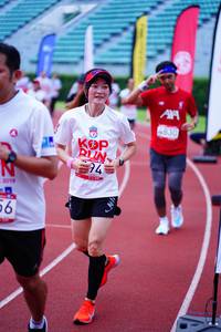 BIB: 4830, 2019
                            <button type="button" onclick="openModal(5923830)" class="btn btn-primary btn-sm float-right btn-popup" data-toggle="modal" data-target=".modal-high-quality">
                        <i class="fas fa-shopping-cart"></i> Add to Cart
                    </button>
                                            <button type="button" onclick="isThisMe(5923830, true)" class="btn btn-success btn-sm float-right btn-popup btn-isme hidden" data-toggle="tooltip" data-placement="bottom" title="นี่คือรูปของคุณใช่ไหม คลิกที่นี่เพื่อเอาเข้าอัลบั้ม">
                        <i class="fas fa-plus"></i> Add to album
                    </button>
                    <button type="button" onclick="isThisMe(5923830, false)" class="btn btn-warning btn-sm float-right btn-popup btn-isnotme hidden">
                        <i class="fas fa-ban"></i> Remove from album
                    </button>