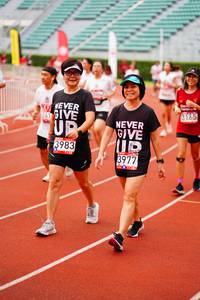 BIB: 3165, 3983, 3977
                            <button type="button" onclick="openModal(5944279)" class="btn btn-primary btn-sm float-right btn-popup" data-toggle="modal" data-target=".modal-high-quality">
                        <i class="fas fa-shopping-cart"></i> Add to Cart
                    </button>
                                            <button type="button" onclick="isThisMe(5944279, true)" class="btn btn-success btn-sm float-right btn-popup btn-isme hidden" data-toggle="tooltip" data-placement="bottom" title="นี่คือรูปของคุณใช่ไหม คลิกที่นี่เพื่อเอาเข้าอัลบั้ม">
                        <i class="fas fa-plus"></i> Add to album
                    </button>
                    <button type="button" onclick="isThisMe(5944279, false)" class="btn btn-warning btn-sm float-right btn-popup btn-isnotme hidden">
                        <i class="fas fa-ban"></i> Remove from album
                    </button>