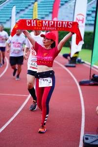 BIB: 462, 6173
                            <button type="button" onclick="openModal(5923344)" class="btn btn-primary btn-sm float-right btn-popup" data-toggle="modal" data-target=".modal-high-quality">
                        <i class="fas fa-shopping-cart"></i> Add to Cart
                    </button>
                                            <button type="button" onclick="isThisMe(5923344, true)" class="btn btn-success btn-sm float-right btn-popup btn-isme hidden" data-toggle="tooltip" data-placement="bottom" title="นี่คือรูปของคุณใช่ไหม คลิกที่นี่เพื่อเอาเข้าอัลบั้ม">
                        <i class="fas fa-plus"></i> Add to album
                    </button>
                    <button type="button" onclick="isThisMe(5923344, false)" class="btn btn-warning btn-sm float-right btn-popup btn-isnotme hidden">
                        <i class="fas fa-ban"></i> Remove from album
                    </button>