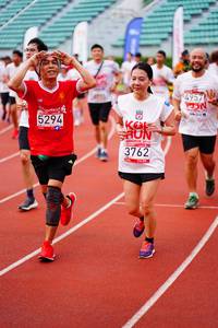 BIB: 4957, 5294, 3762, 201
                            <button type="button" onclick="openModal(5939768)" class="btn btn-primary btn-sm float-right btn-popup" data-toggle="modal" data-target=".modal-high-quality">
                        <i class="fas fa-shopping-cart"></i> Add to Cart
                    </button>
                                            <button type="button" onclick="isThisMe(5939768, true)" class="btn btn-success btn-sm float-right btn-popup btn-isme hidden" data-toggle="tooltip" data-placement="bottom" title="นี่คือรูปของคุณใช่ไหม คลิกที่นี่เพื่อเอาเข้าอัลบั้ม">
                        <i class="fas fa-plus"></i> Add to album
                    </button>
                    <button type="button" onclick="isThisMe(5939768, false)" class="btn btn-warning btn-sm float-right btn-popup btn-isnotme hidden">
                        <i class="fas fa-ban"></i> Remove from album
                    </button>